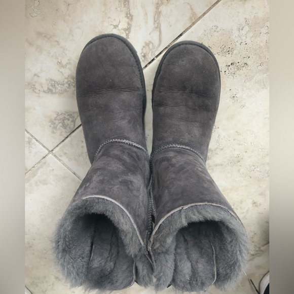 UGG🩶Satin double Bow Bailey Boots - Picture 6 of 12